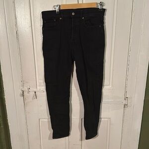 Women’s Levi black jeans size 30